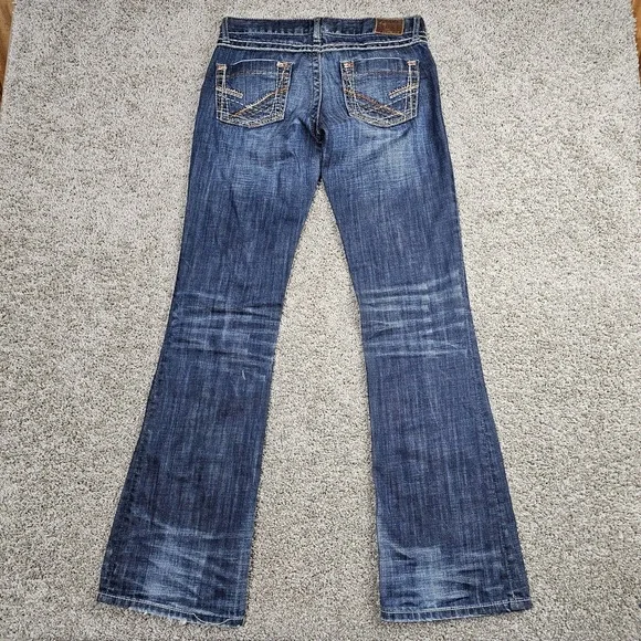 BKE Stella Jeans Womens 28 (31.5x33) Bootcut Low Rise Distressed Denim Faded - Picture 4 of 10